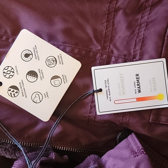 NWT Womens Hollister Winter Jacket - Picture 7 of 13